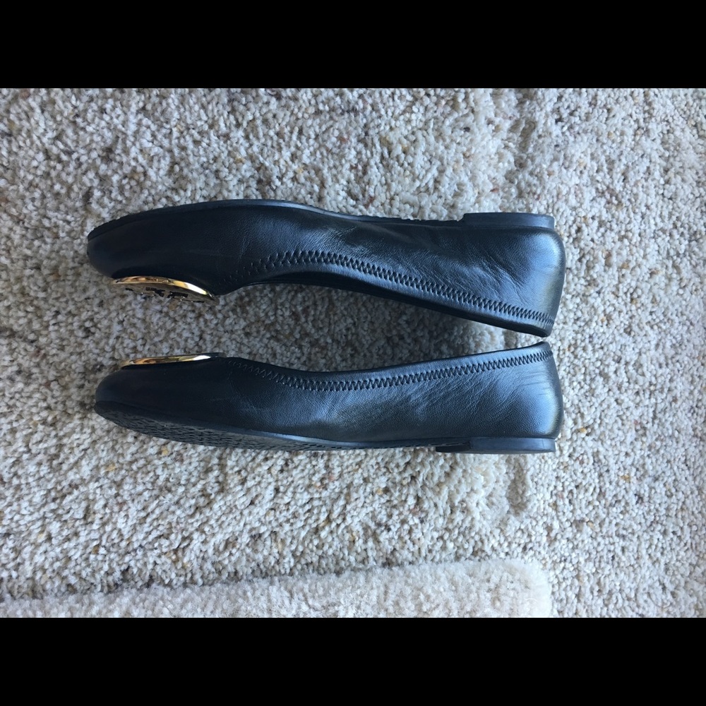 Tory Burch Reva Flats Black Gold Hardware - Picture 3 of 8
